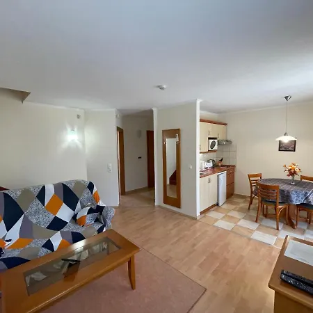 Garda Wellness Apartmanhaz