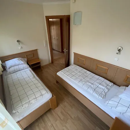 Aparthotel Garda
