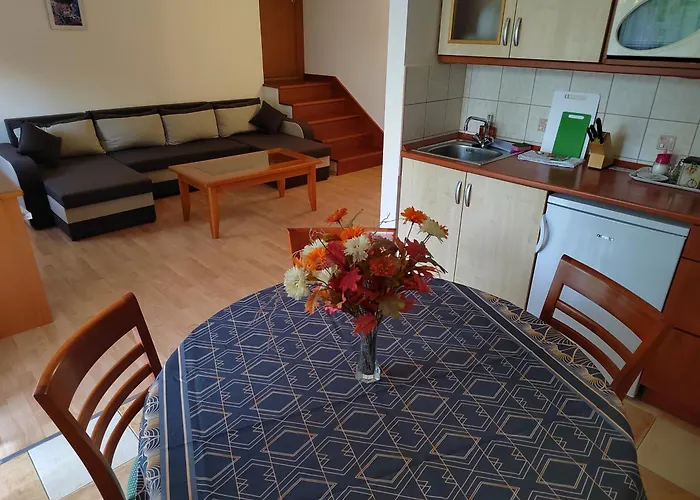 Garda Wellness Apartmanhaz Aparthotel 4*