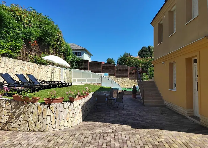 Garda Wellness Apartmanhaz 4* Heviz